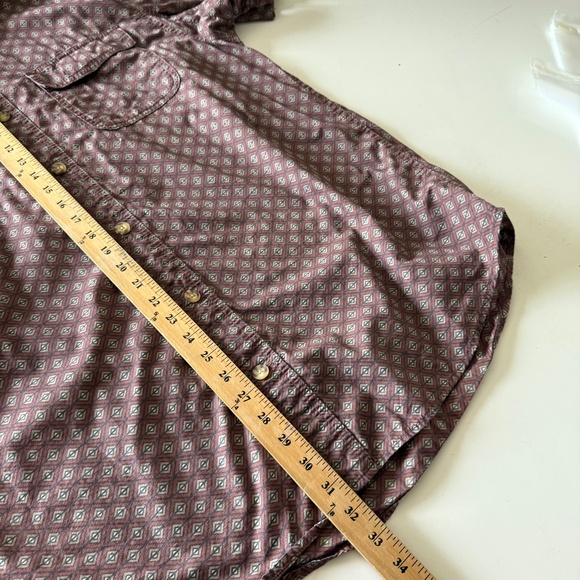 Duluth Trading Dull Dark Red Argyle Print Double Pocket Button Down Shirt LARGE - Picture 6 of 6